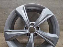 Laden Sie das Bild in den Galerie-Viewer, 1x Alufelge 19 Zoll 5x112 80A601025K Audi Q5 Rim Wheel FEL3726016963tf