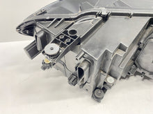 Laden Sie das Bild in den Galerie-Viewer, Frontscheinwerfer VW Touran 5TB941035B LED Links Scheinwerfer Headlight SCH8006310634lm