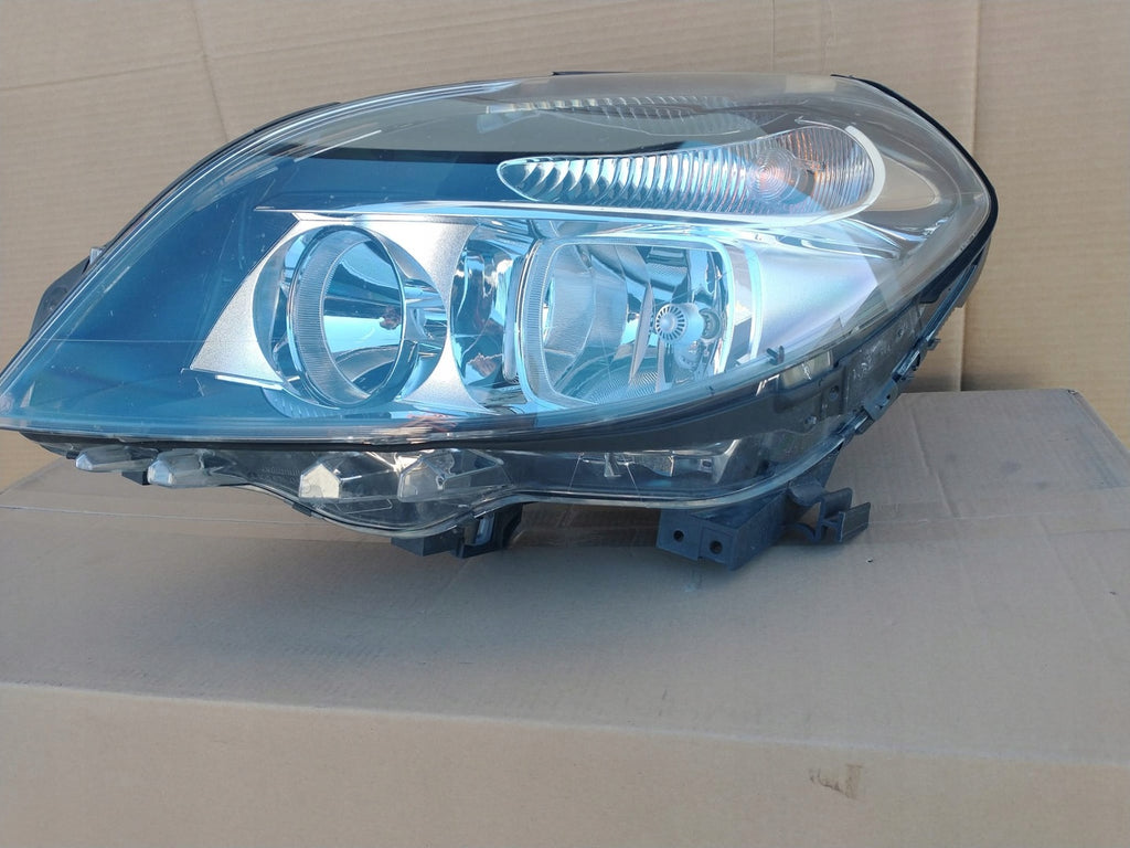 Frontscheinwerfer Mercedes-Benz W246 A2469200161 LED Links Headlight