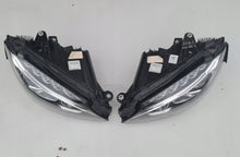 Laden Sie das Bild in den Galerie-Viewer, Frontscheinwerfer Mercedes-Benz W205 A2059069401 Full LED Rechts oder Links SCH9702326326gv