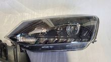 Load image into Gallery viewer, Frontscheinwerfer Skoda Fabia III 6V1941015B LED Ein Satz Scheinwerfer Headlight