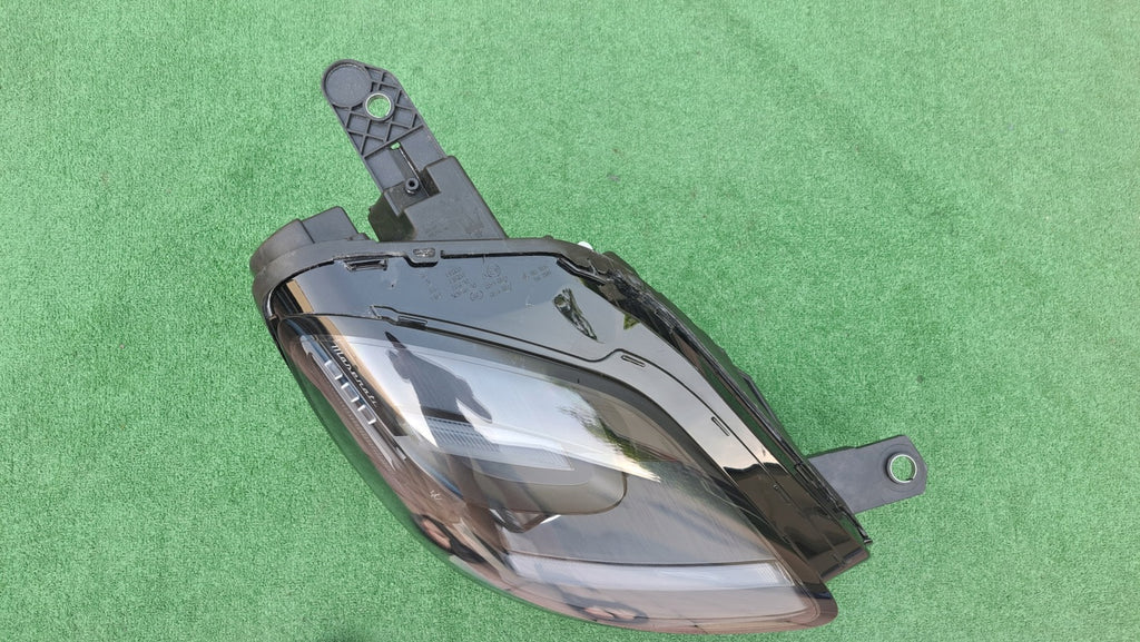 Frontscheinwerfer Maserati I 06702930730 Rechts Scheinwerfer Headlight SCH6236961427ck