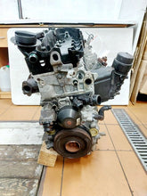 Load image into Gallery viewer, Motor BMW X1 E84 N47D20C 2.0 2010 Diesel Engine Unkomplett