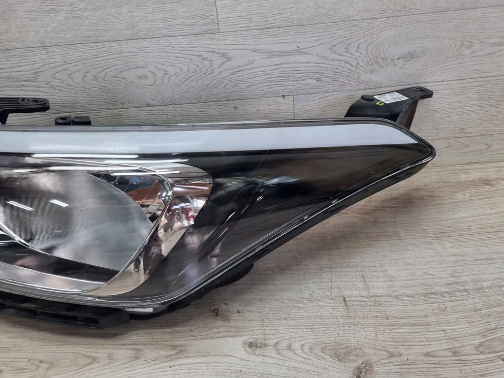 Frontscheinwerfer Hyundai I20 92101C8000 Links Scheinwerfer Headlight