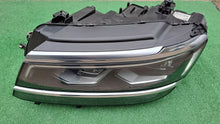 Laden Sie das Bild in den Galerie-Viewer, Frontscheinwerfer VW Tiguan 5NB941081D FULL LED Links Scheinwerfer Headlight