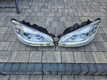 Laden Sie das Bild in den Galerie-Viewer, Frontscheinwerfer Mercedes-Benz W221 Ein Stück (Rechts oder Links) Headlight