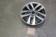 Load image into Gallery viewer, 1x Alufelge 16 Zoll 6.5&quot; 5x114.3 50ET 52910-G4200 Hyundai I30 Rim Wheel