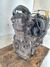 Laden Sie das Bild in den Galerie-Viewer, Motor Hyundai I10 G4LA 1.2 142TKm Benzin Engine Unkomplett