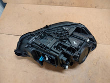 Laden Sie das Bild in den Galerie-Viewer, Frontscheinwerfer Mercedes-Benz Cla A1189066901 Links Scheinwerfer Headlight SCH3602938162hc
