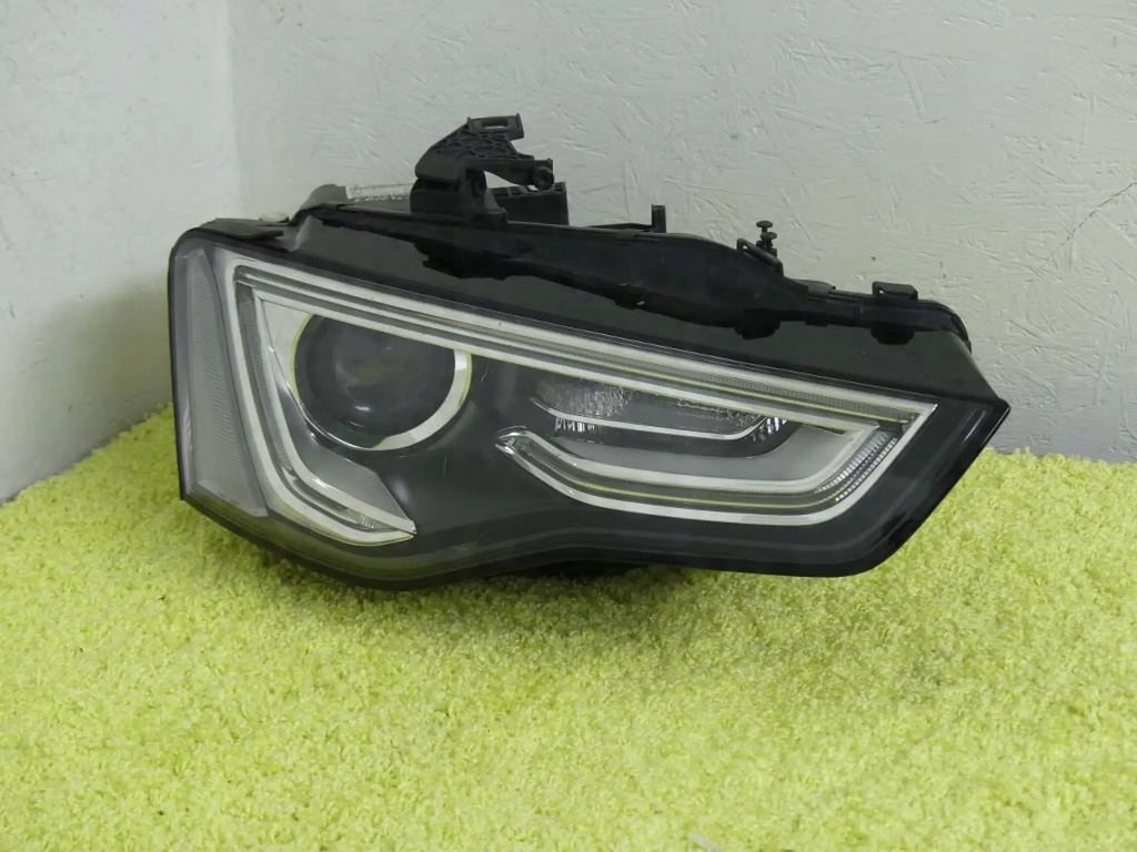 Frontscheinwerfer Audi A5 8T0941006C Rechts Scheinwerfer Headlight