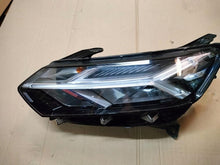 Load image into Gallery viewer, Frontscheinwerfer Dacia Sandero III Logan Jogger 260607161R LED Links Headlight