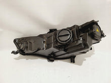 Load image into Gallery viewer, Frontscheinwerfer Audi A4 B9 8W0941005 8W0941006 Xenon Rechts oder Links