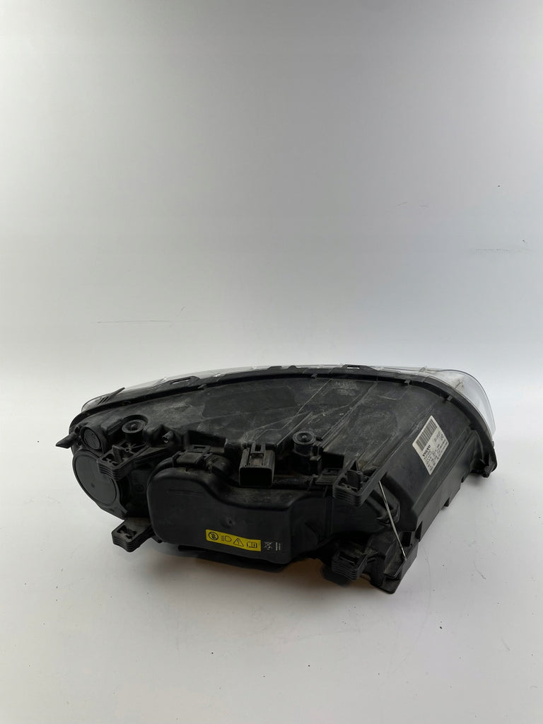 Frontscheinwerfer Volvo V70 S80 31214347 6333100001 Xenon Rechts oder Links SCH2303958237yz