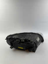 Load image into Gallery viewer, Frontscheinwerfer Volvo V70 S80 31214347 6333100001 Xenon Rechts oder Links SCH2303958237yz