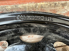 Load image into Gallery viewer, 1x Alufelge 19 Zoll 4.0&quot; 5x112 18ET 8W0601027E Audi A5 A4 Rim Wheel