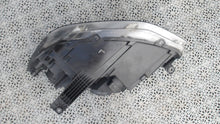 Laden Sie das Bild in den Galerie-Viewer, Frontscheinwerfer VW Caddy I 2K8941006 Rechts Scheinwerfer Headlight SCH7564630647bb