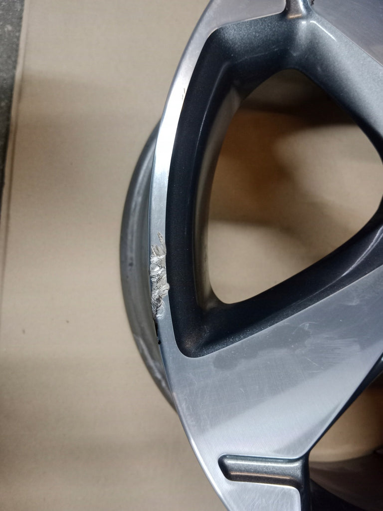 1x Alufelge 17 Zoll 7.0" 4x108 42 5ET Glanz Silber J1BC1007C1 Ford Fiesta