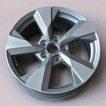 Load image into Gallery viewer, 1x Alufelge 17 Zoll 7.5&quot; 5x112 51ET Glanz Graphit 8V0601025DQ Audi Mg Rim Wheel