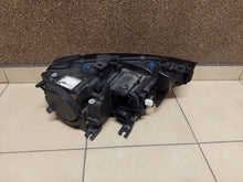 Laden Sie das Bild in den Galerie-Viewer, Frontscheinwerfer Audi A5 8T0941005C Xenon Ein Stück (Rechts oder Links) SCH7489176309bk