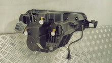 Laden Sie das Bild in den Galerie-Viewer, Frontscheinwerfer Skoda Karoq 57B941009 LED Links Scheinwerfer Headlight SCH1483257701py