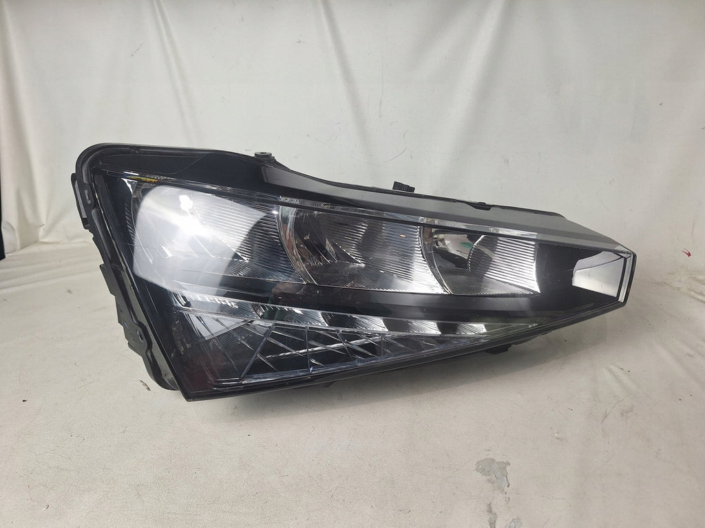 Frontscheinwerfer Skoda Scala 657941016 Rechts Scheinwerfer Headlight SCH6836609326yv