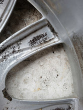Load image into Gallery viewer, 1x Alufelge 18 Zoll 7.5" 5x108 49ET Peugeot 308 Ii Rim Wheel FEL6559881895qd