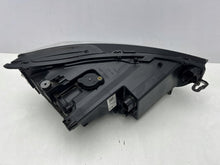Laden Sie das Bild in den Galerie-Viewer, Frontscheinwerfer Seat Tarraco 5FJ941007D LED Links Scheinwerfer Headlight SCH6619053057wm