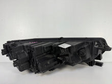 Laden Sie das Bild in den Galerie-Viewer, Frontscheinwerfer Skoda Octavia IV 5E4941015 Full LED Links Headlight SCH6575981974aw