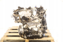 Laden Sie das Bild in den Galerie-Viewer, Motor Mazda III SH01 2.2 175PS 2015 Diesel Engine Unkomplett