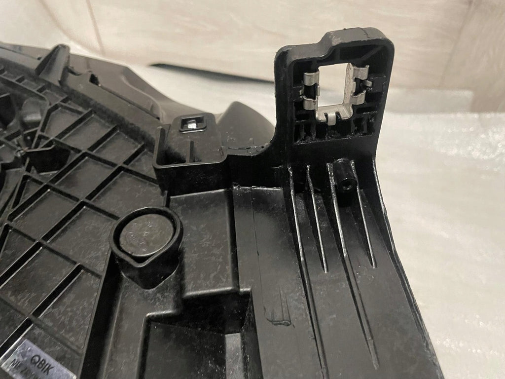 Frontscheinwerfer Audi Q3 1090025LED LED Links Scheinwerfer Headlight