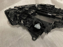 Laden Sie das Bild in den Galerie-Viewer, Frontscheinwerfer BMW 2 Active Tourer U06 5A42247-05 5A42248-05 LED Ein Satz SCH9170326223hq