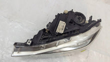 Laden Sie das Bild in den Galerie-Viewer, Frontscheinwerfer BMW 3 F30 F31 1EX01210201 A97453481017453481 Links Headlight SCH9860126249cr
