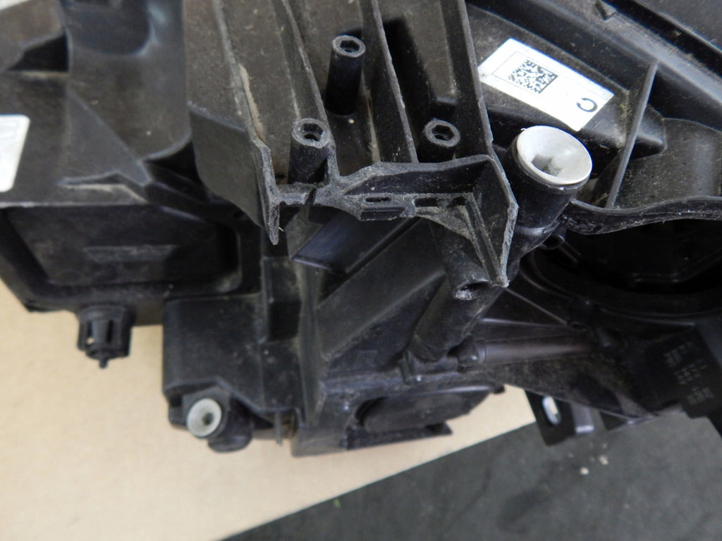 Frontscheinwerfer Mercedes-Benz W246 A2469067001 Full LED Rechts Headlight SCH3079234807uh