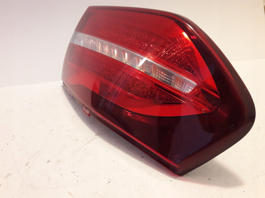 Rückleuchte Mercedes-Benz W213 A2139069800 Rechts Rearlight