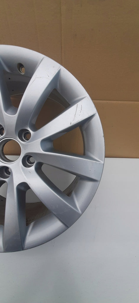 1x Alufelge 17 Zoll 7.0" 5x112 33ET Glanz Silber 1K8601025 VW Scirocco Rim Wheel