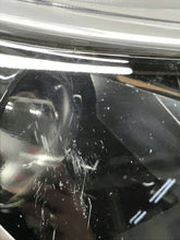 Load image into Gallery viewer, Frontscheinwerfer Toyota Corolla 8113002T3100 19400S7247208674 Rechts Headlight SCH8917383365kq