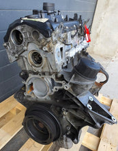 Load image into Gallery viewer, Motor Mercedes-Benz W204 646811 2.2 CDI 2008 Diesel Engine Unkomplett
