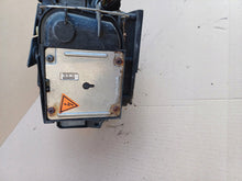 Load image into Gallery viewer, Frontscheinwerfer VW Passat 3C0941753G Xenon Links Scheinwerfer Headlight SCH5700770648ul