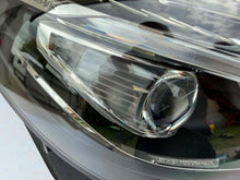 Laden Sie das Bild in den Galerie-Viewer, Frontscheinwerfer Mercedes-Benz W213 2139064004 Rechts Scheinwerfer Headlight SCH3681044655bh