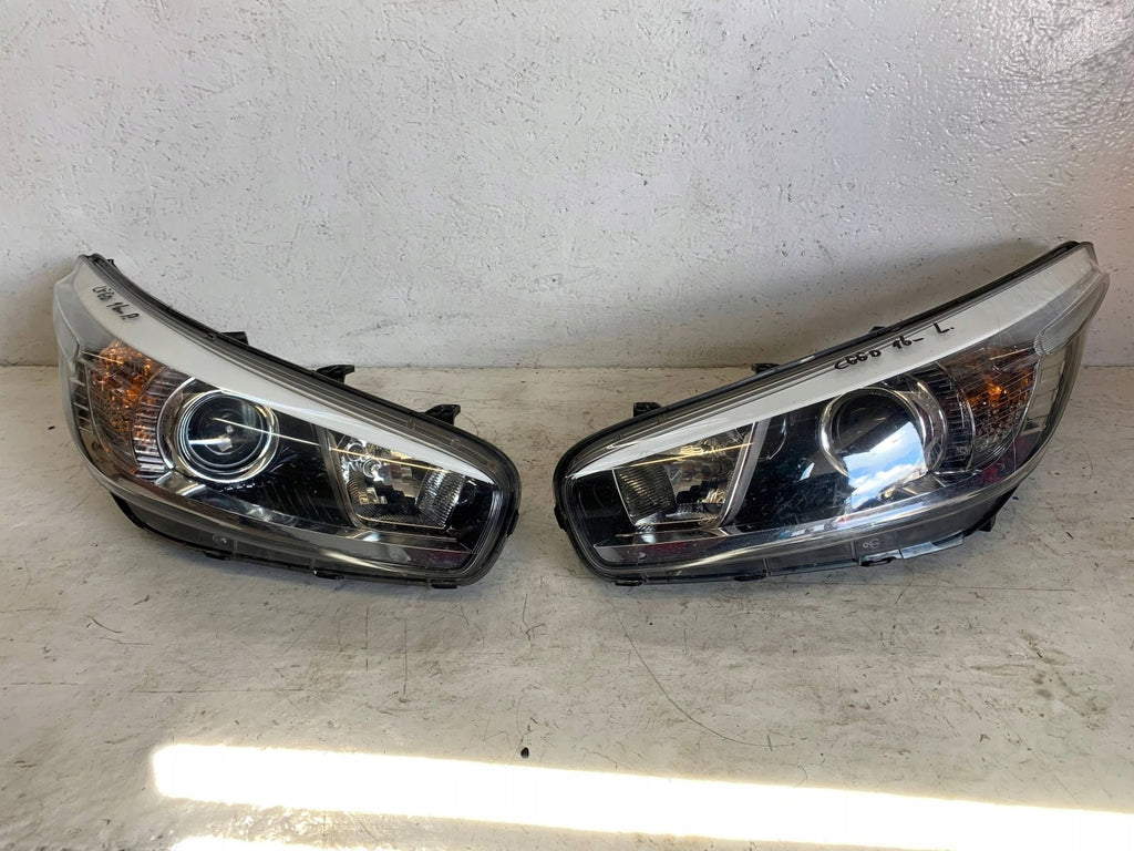 Frontscheinwerfer Kia Ceed 92102A2010 Ein Satz Scheinwerfer Headlight SCH1982829180hx