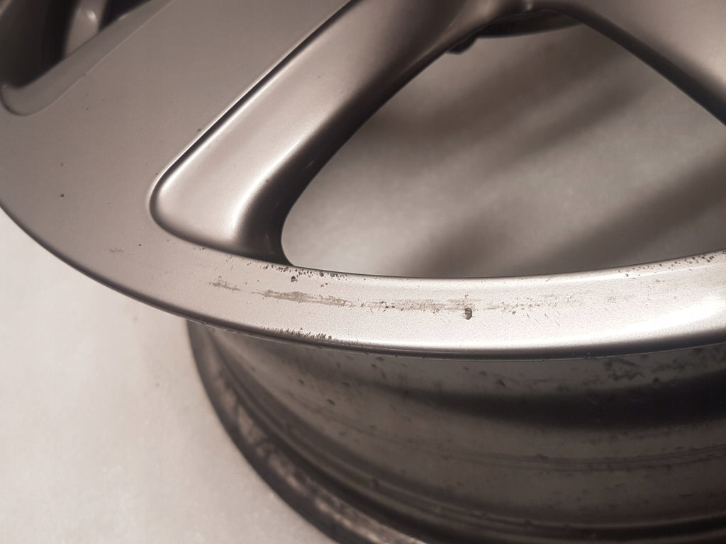 1x Alufelge 16 Zoll 7.0" 5x112 47ET 6897609 BMW F40 Rim Wheel FEL7037035092rh