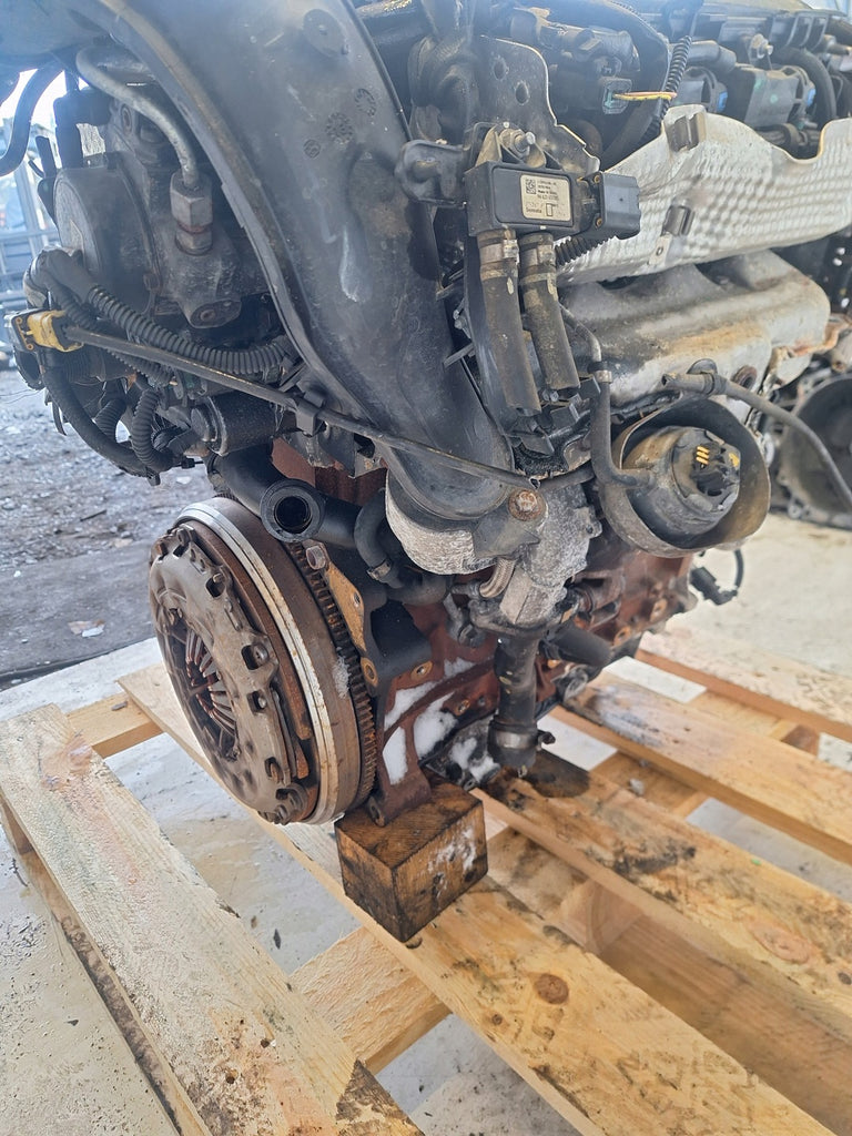 Motor Peugeot 508 10DYZC 2.0 HDI 200PS 186TKm Diesel Engine Unkomplett