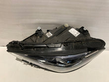 Laden Sie das Bild in den Galerie-Viewer, Frontscheinwerfer Mercedes-Benz Cla A1189068300 LED Links Scheinwerfer Headlight SCH9179422252sp