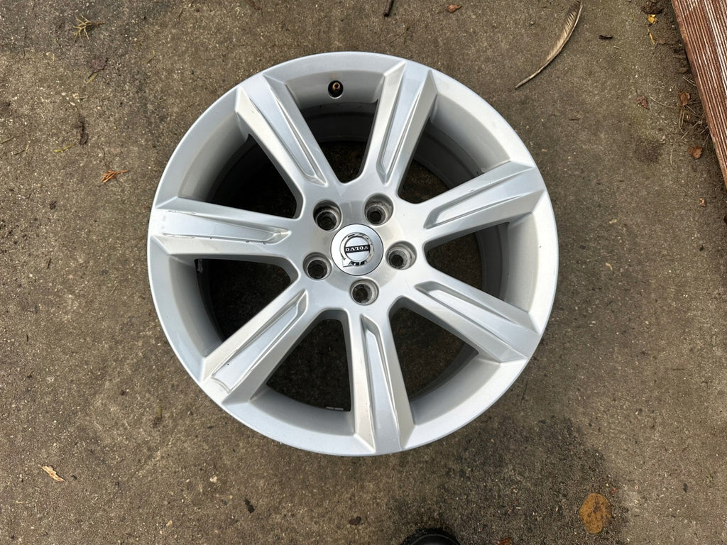 1x Alufelge 17 Zoll 8.0" 5x108 Volvo V70 I V60 S60 Rim Wheel FEL8344707856iu