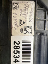 Laden Sie das Bild in den Galerie-Viewer, Frontscheinwerfer Mercedes-Benz Gle A1679069604 LED Rechts Headlight
