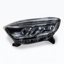 Load image into Gallery viewer, Frontscheinwerfer Renault Captur I 260606152R LED Links Scheinwerfer Headlight