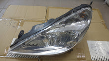 Laden Sie das Bild in den Galerie-Viewer, Frontscheinwerfer Peugeot 607 9654670980 Xenon Links Scheinwerfer Headlight SCH1478580880ho