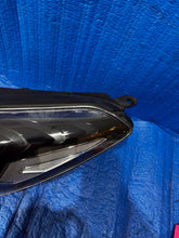 Laden Sie das Bild in den Galerie-Viewer, Frontscheinwerfer Hyundai Tucson D7921-21C10 Links Scheinwerfer Headlight SCH4720346227jb