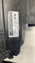 Laden Sie das Bild in den Galerie-Viewer, Frontscheinwerfer Citroën Jumpy Vivaro 9808567780-00 Links Headlight SCH8629247852xh