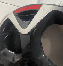 Laden Sie das Bild in den Galerie-Viewer, 1x Alufelge 18 Zoll 7.0" 4x108 35ET 9835097680 Opel Mokka Rim Wheel FEL1366397608fn